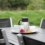 Cozy In With Wifi Holiday home
