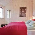 Cozy In With Wifi Holiday home